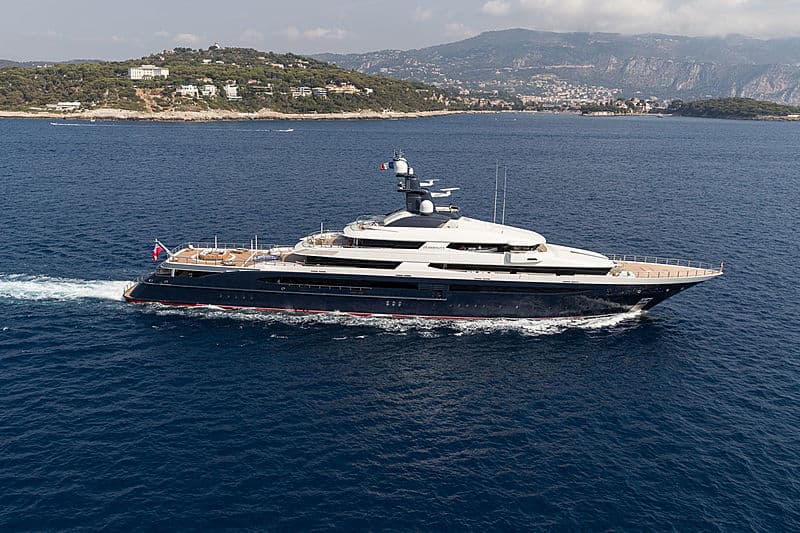 Motor Yacht Draak