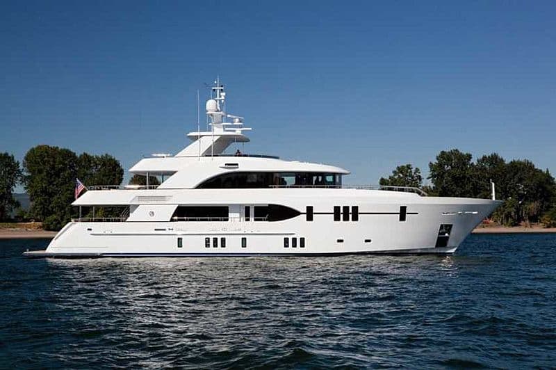 Motor Yacht Dream Weaver