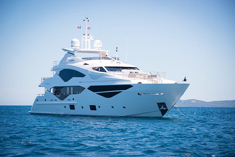 Motor Yacht E-Motion