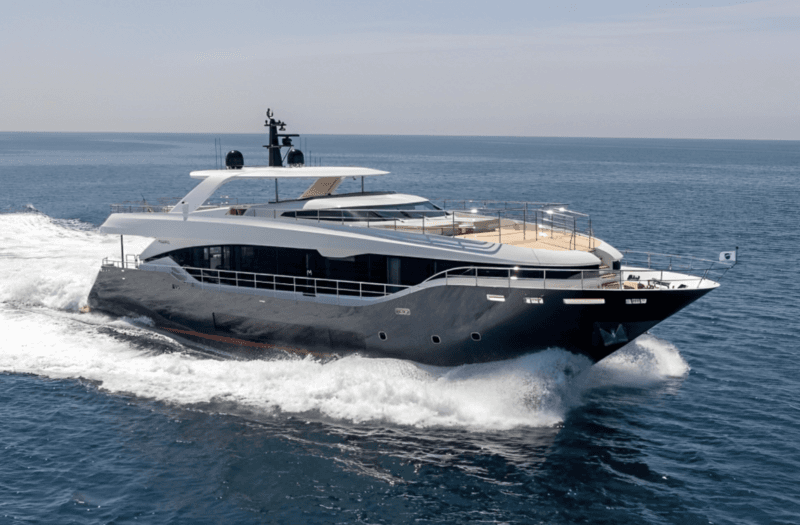 Motor Yacht Eden I