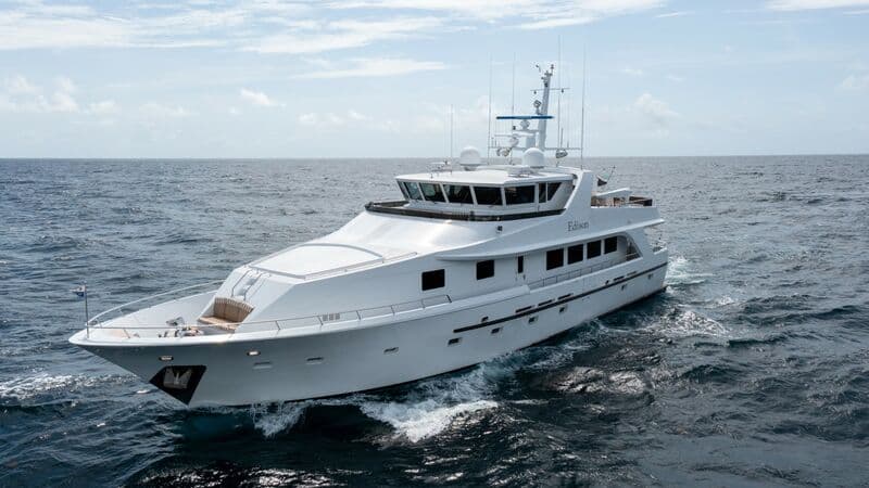 Motor Yacht Edison