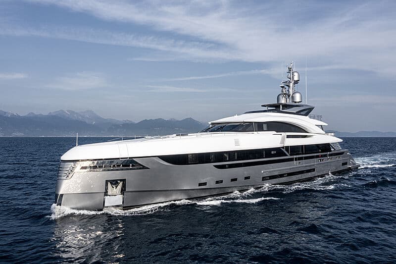 Motor Yacht EIV