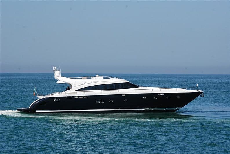Motor Yacht Emma