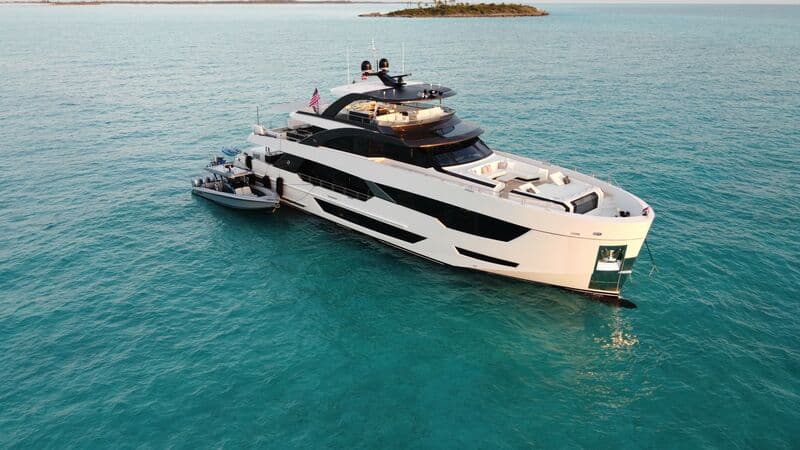 Motor Yacht Entrepreneur