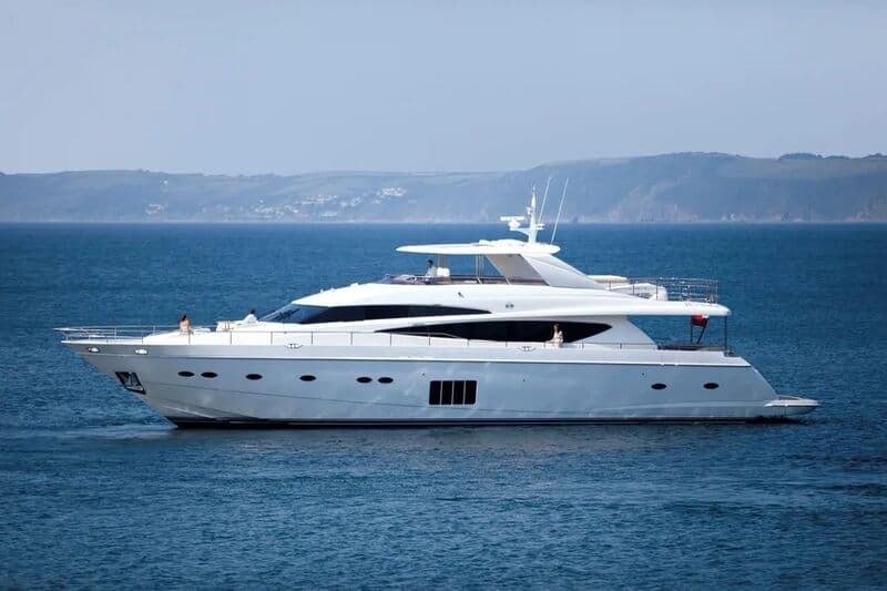 Motor Yacht Experience