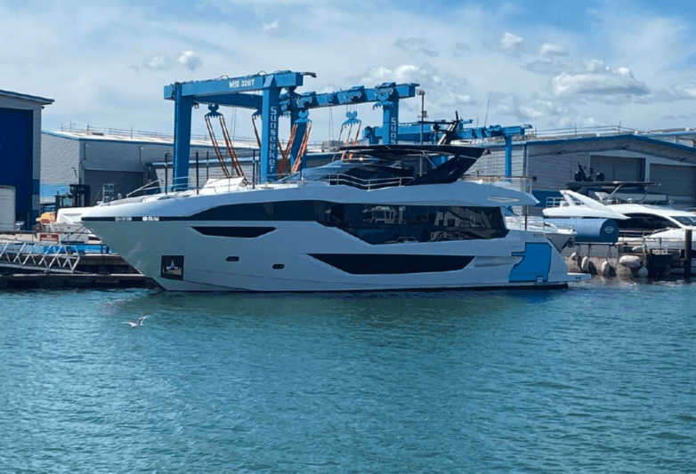 Motor Yacht Family Spirit