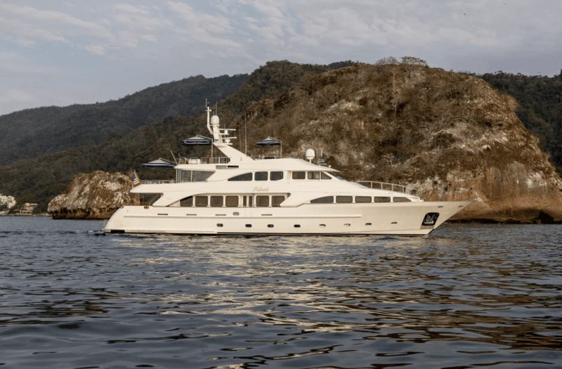 Motor Yacht Felicita