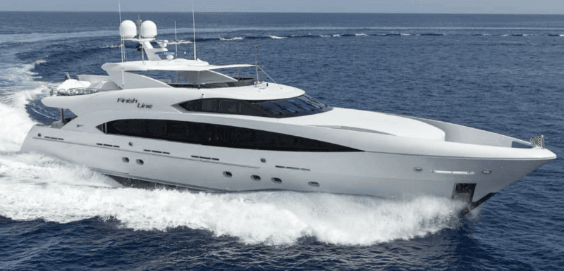 Motor Yacht Finish Line