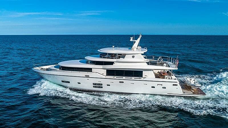 Motor Yacht Fitfo