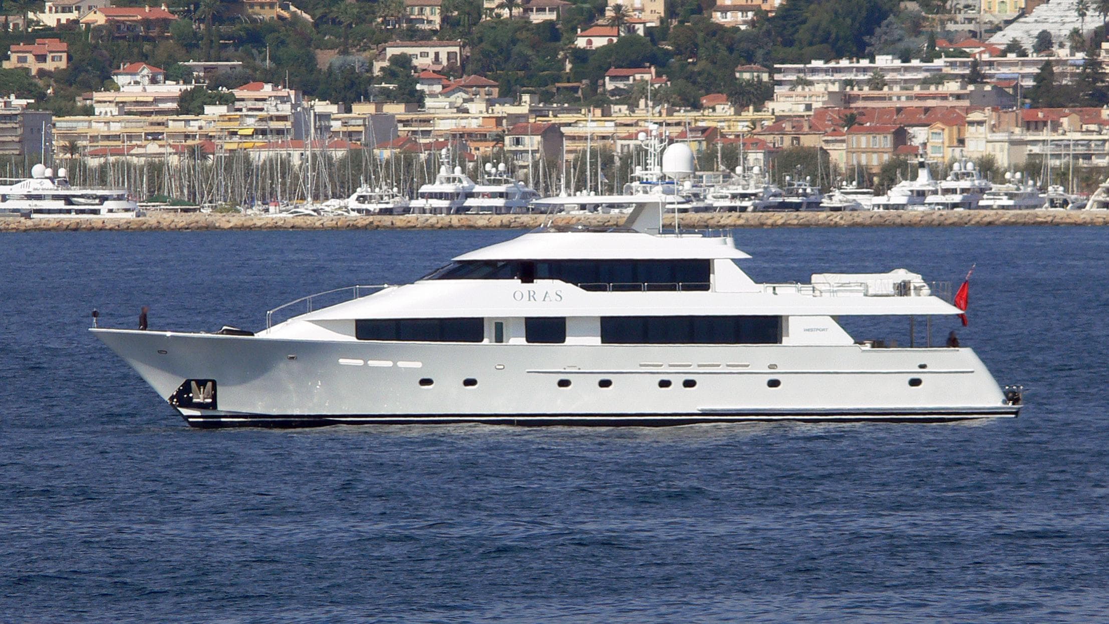 Motor Yacht Free Spirit
