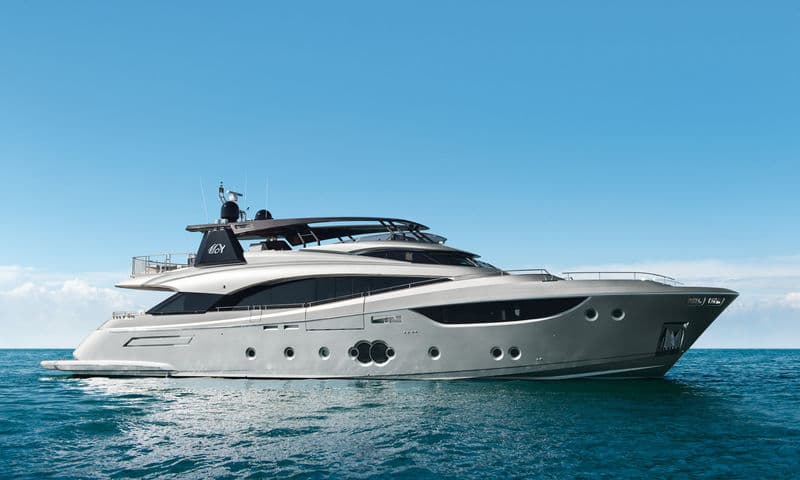 Motor Yacht G
