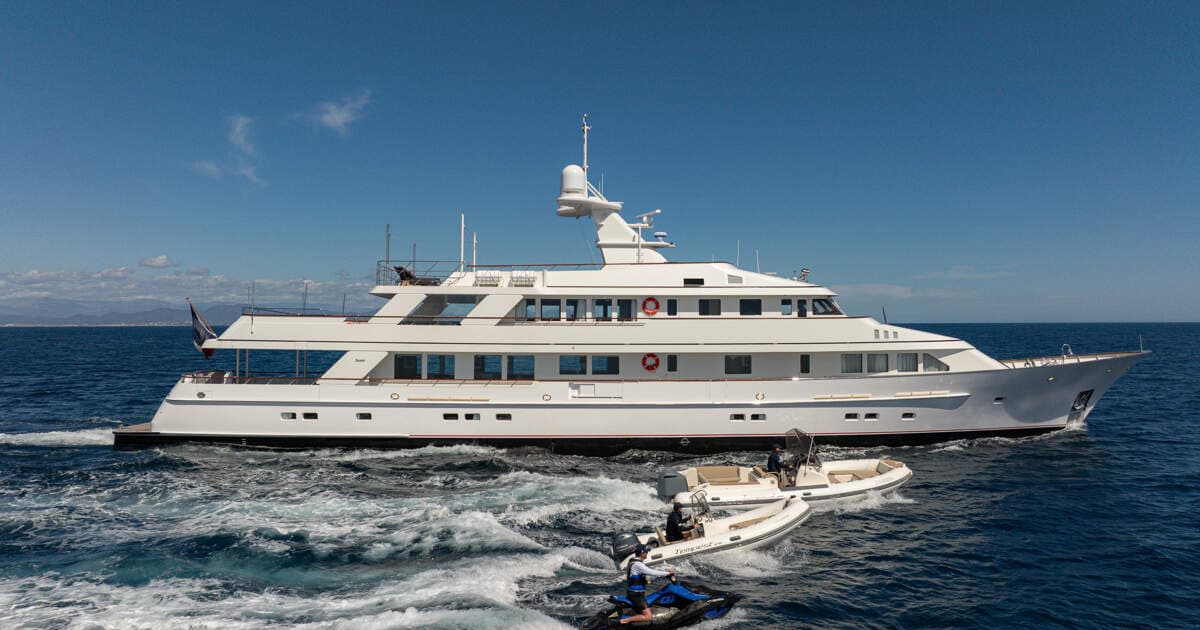 Motor Yacht Genesia