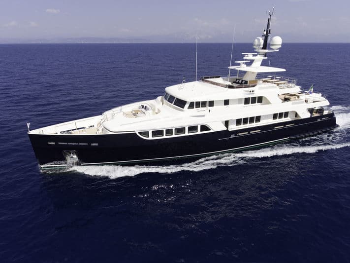 Motor Yacht Gio Chi The