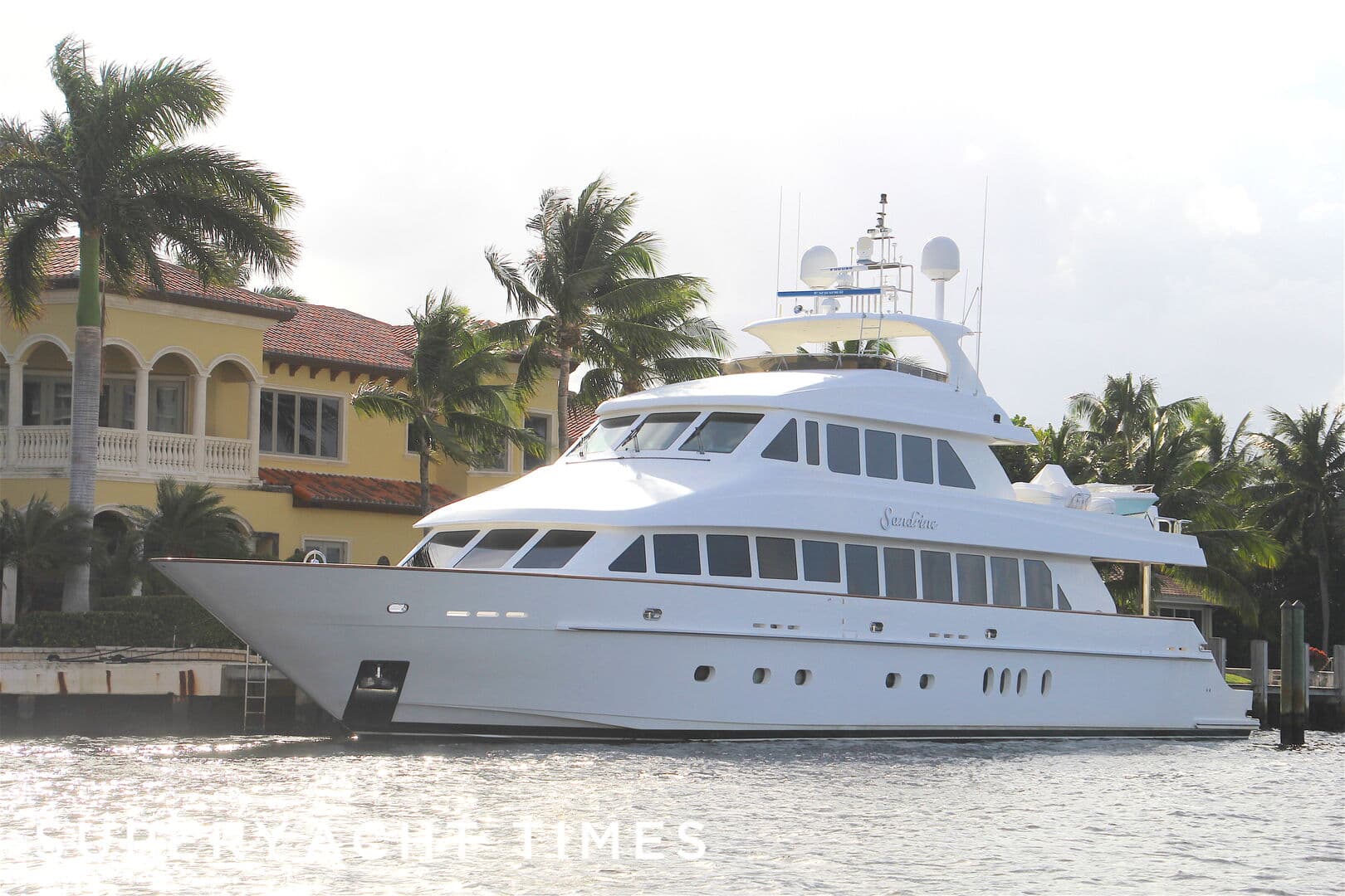 Motor Yacht Glen Ellen