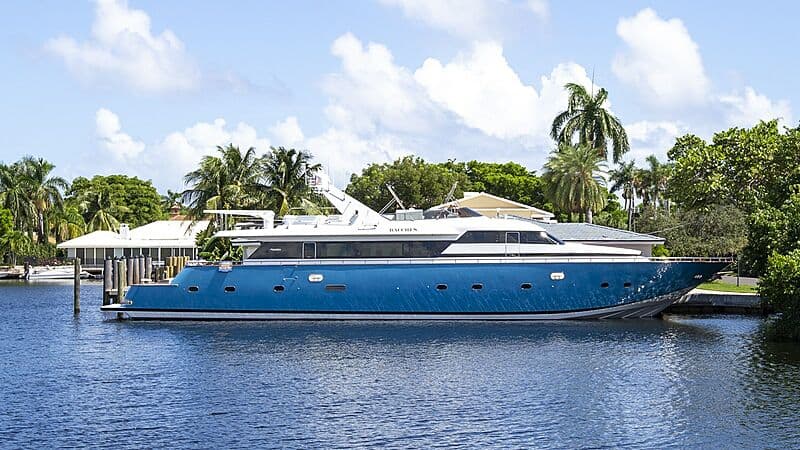 Motor Yacht Glory Bee
