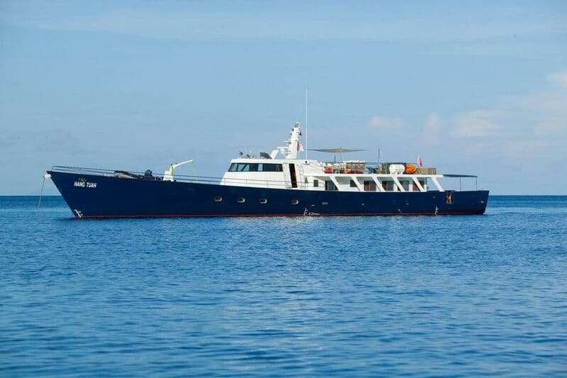 Motor Yacht Hang Tuah