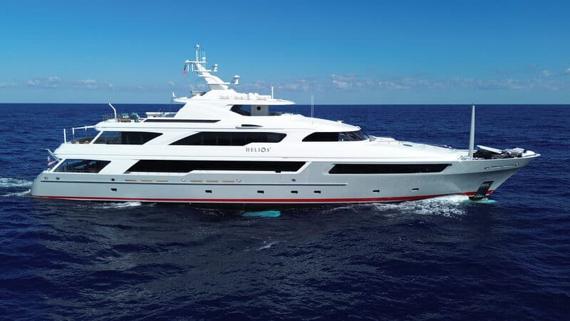 Motor Yacht Helios 3