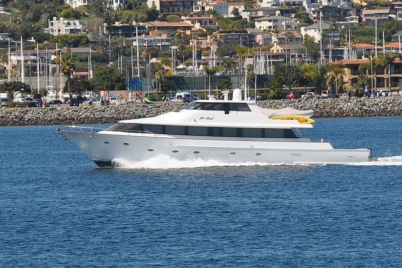 Motor Yacht Hi Ball