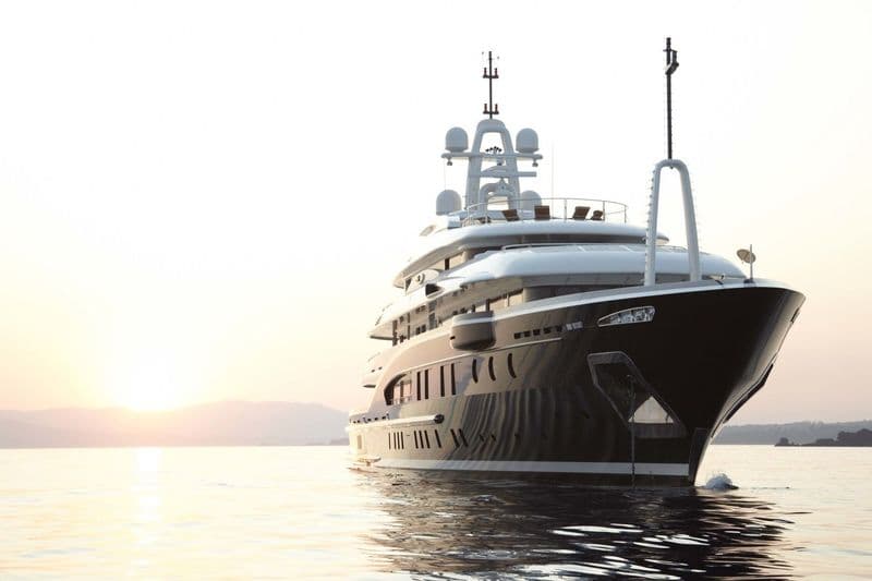 Motor Yacht High Power III