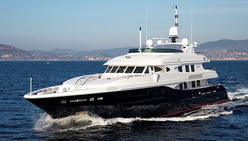 Motor Yacht Holiday