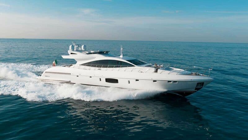 Motor Yacht Iary