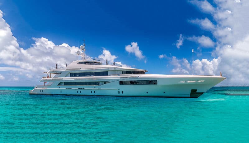 Motor Yacht Imagine...