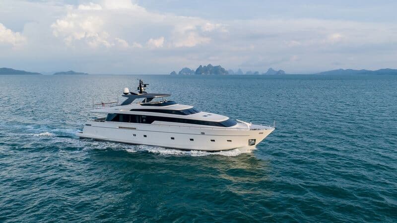 Motor Yacht Indigo
