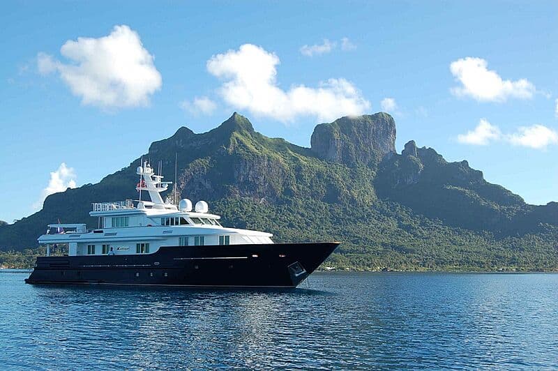 Motor Yacht Indigo