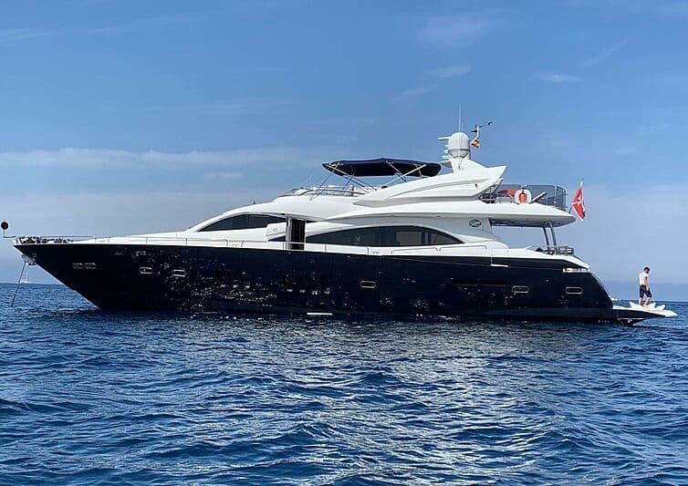 Motor Yacht Infinity I