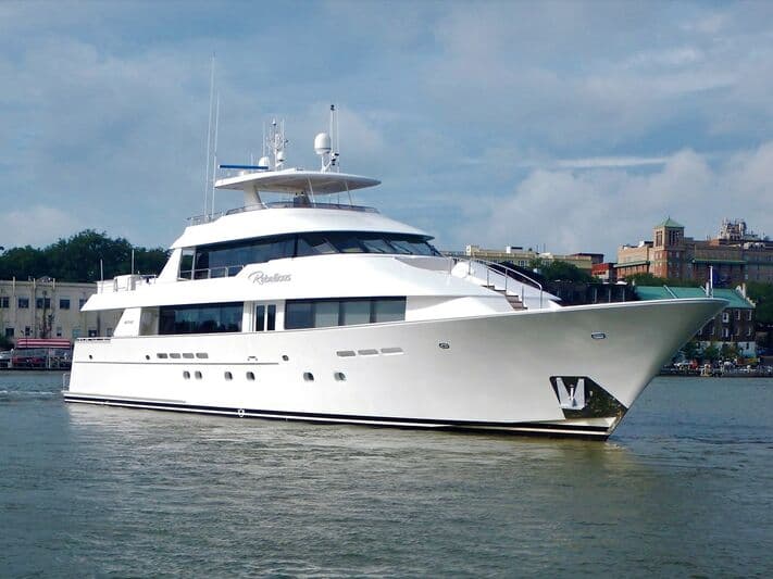 Motor Yacht Intuition