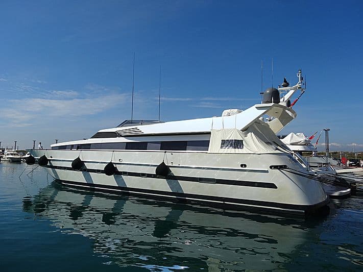 Motor Yacht Ion Fedra