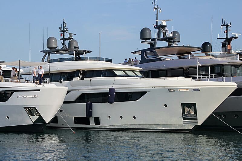 Motor Yacht Kiki V