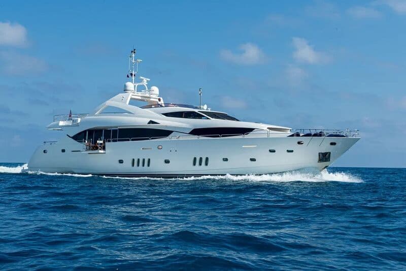 Motor Yacht King of Oil