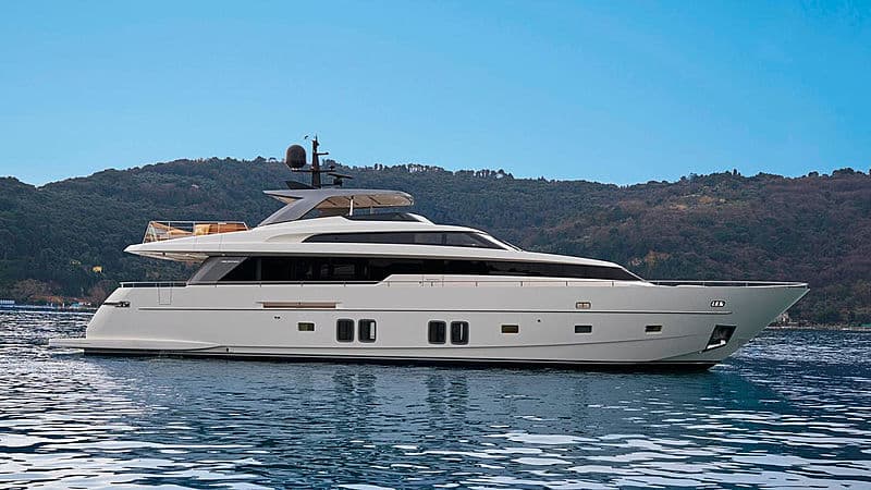 Motor Yacht Kitaro