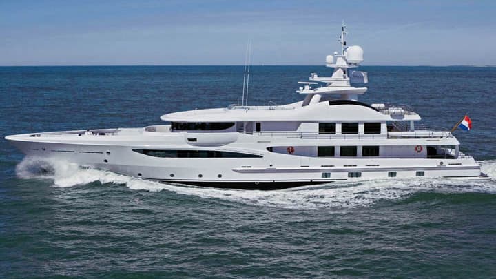 Motor Yacht La Mirage