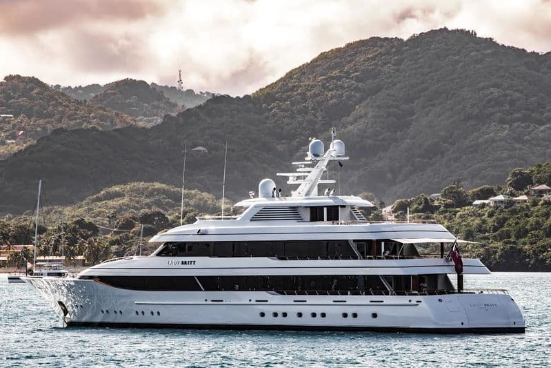 Motor Yacht Lady Britt