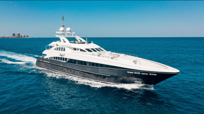 Motor Yacht Lady L