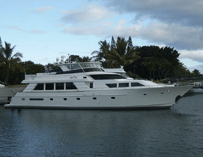 Motor Yacht Lara's Theme