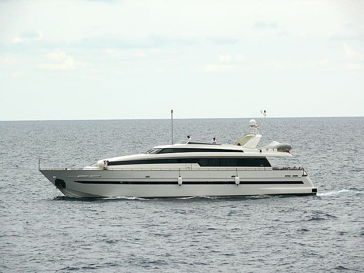 Motor Yacht Larathena