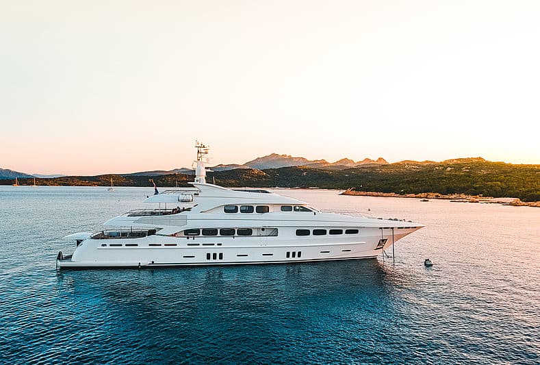 Motor Yacht Latitude