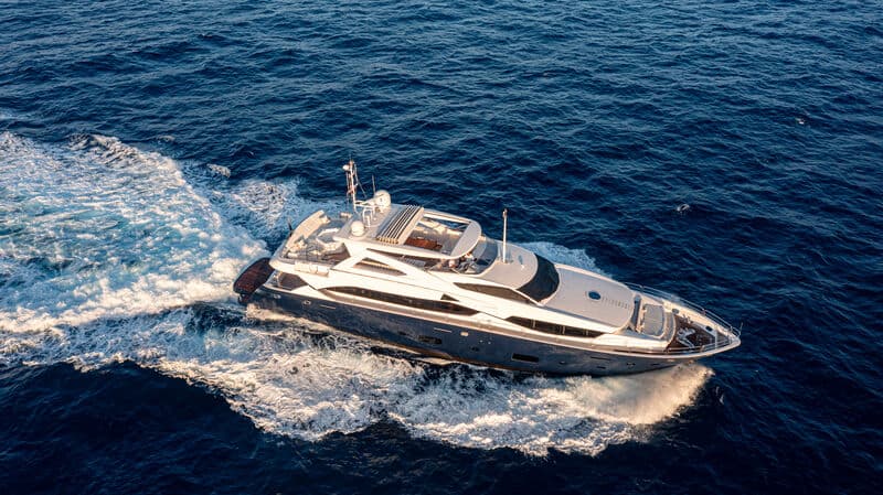 Motor Yacht Leda
