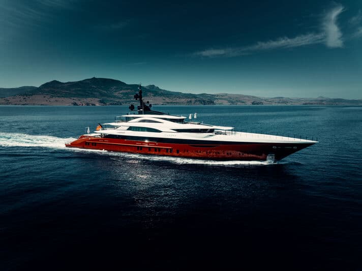 Motor Yacht Leona