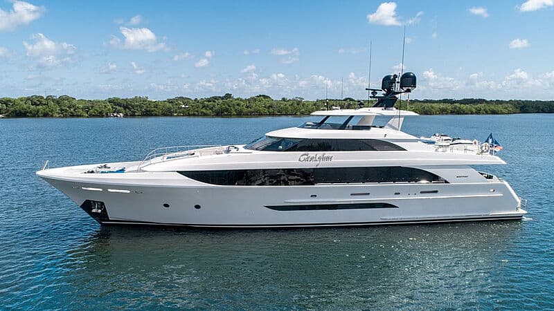 Motor Yacht Lion's Den