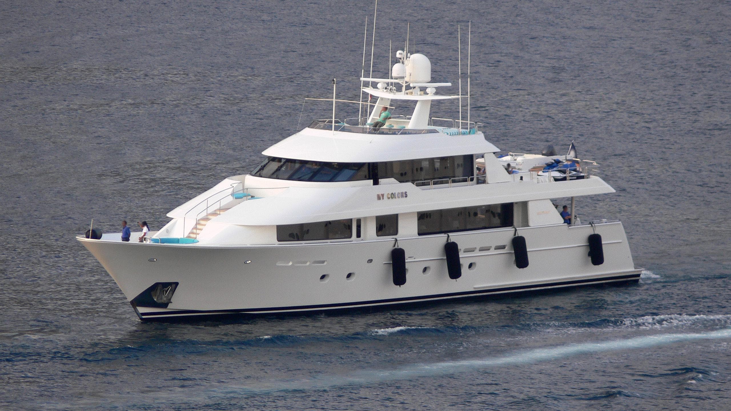 Motor Yacht Liquid Rehab