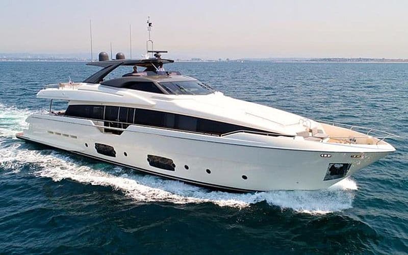 Motor Yacht Lontano