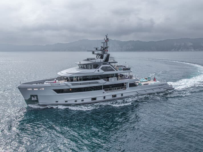 Motor Yacht Lt. Pete Maverick Mitchell