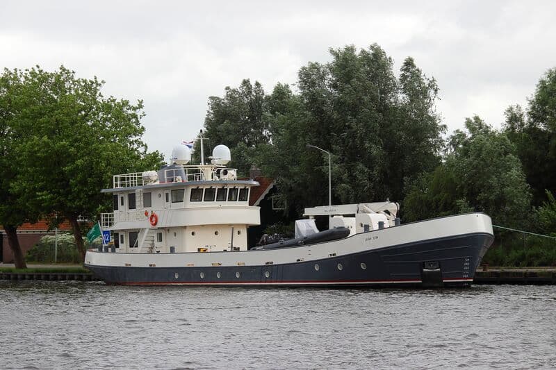Motor Yacht Lujah 2704