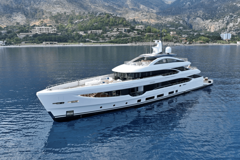 Motor Yacht Lumiere