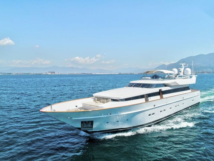 Motor Yacht Lunasea