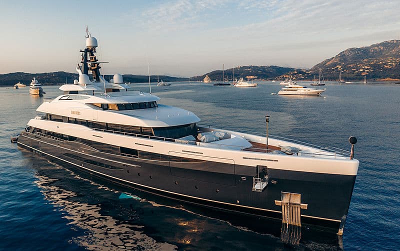 Motor Yacht M’Brace